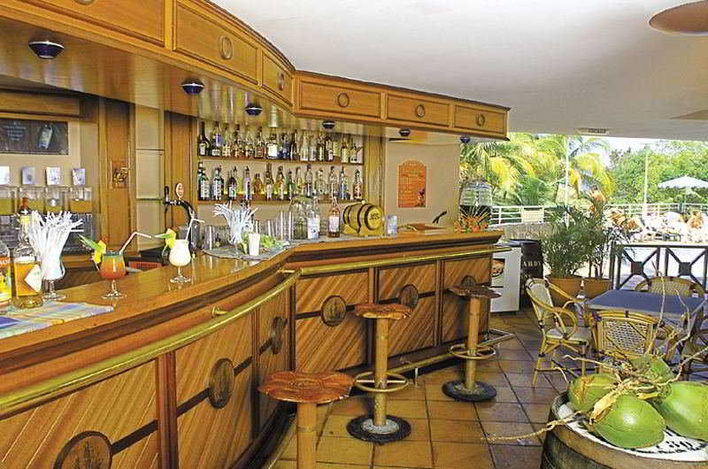 Karibea Residence La Goelette Tartane Ristorante foto